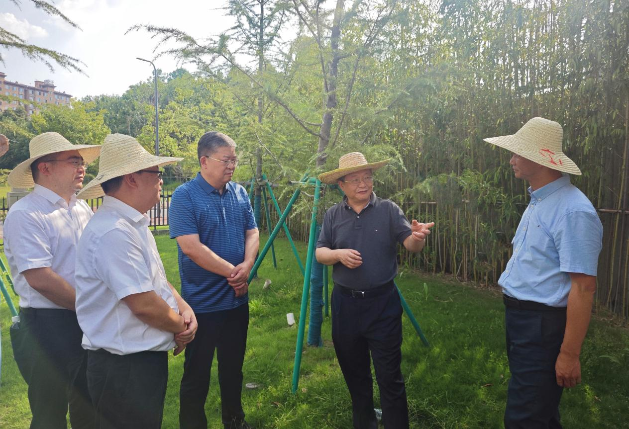 住建部城建司司長胡子健帶隊到景德鎮(zhèn)水務(wù)調(diào)研高品質(zhì)供水項目